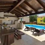 Jona Casa de Férias *